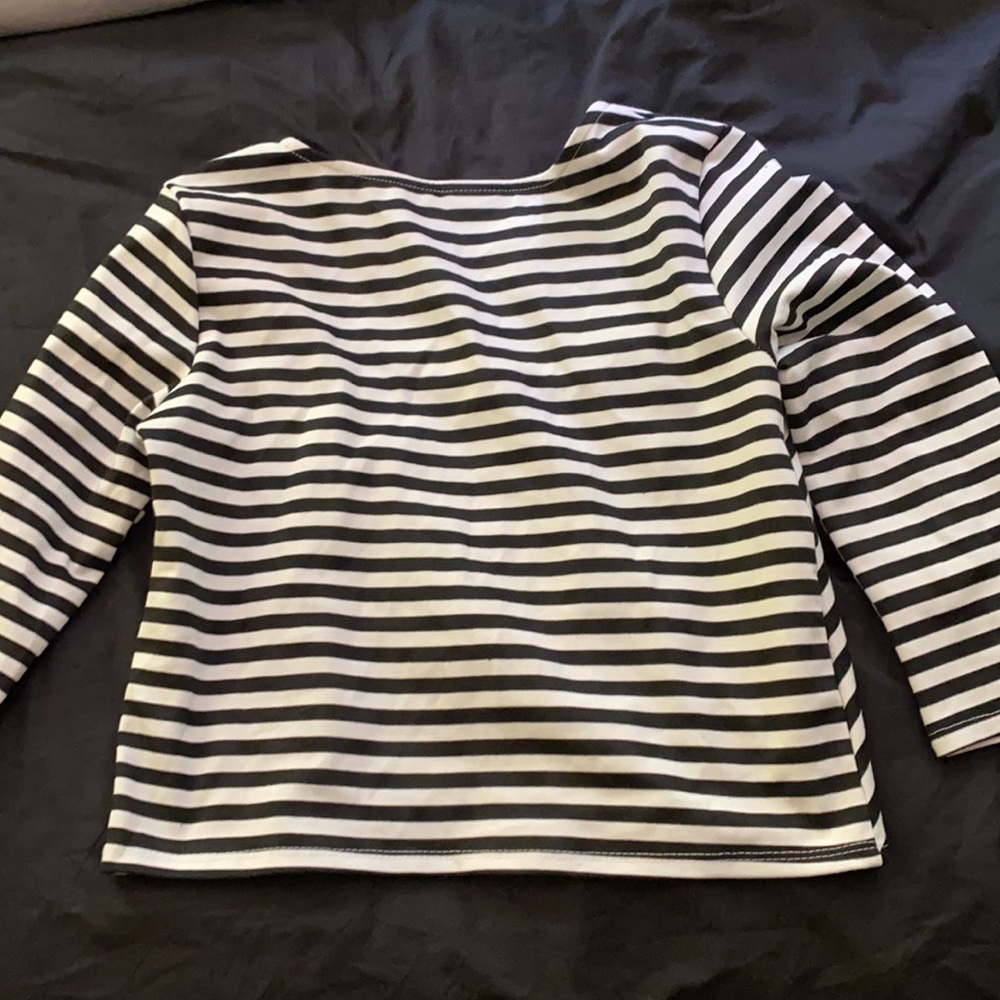 Crop top - Picture 2 of 4